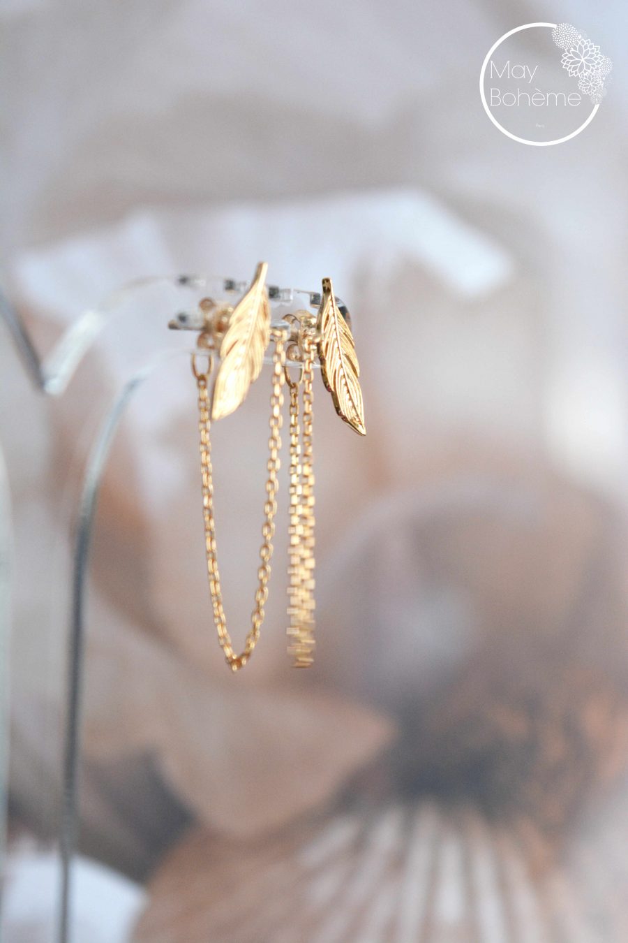 boucles d'oreilles pendants chainettes plumes plaqué or up down lobe