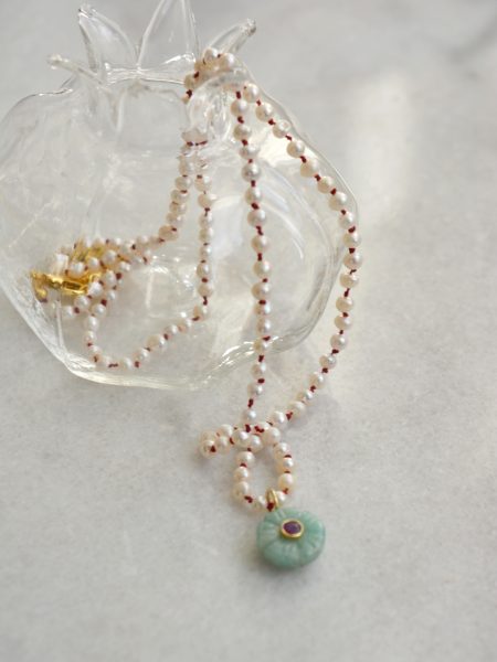 Collier Augustine - Collier perles eau douce blanche pendentif fleur amazonite