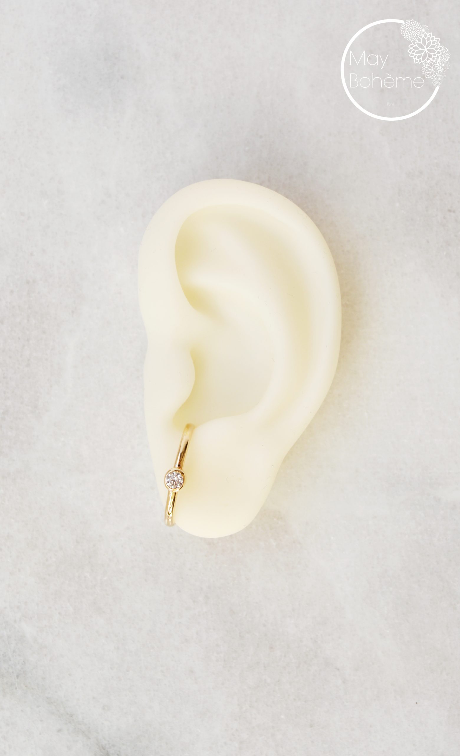 BOUCLE D'OREILLE UNIQUE CROCHET LOBE DIAMANT ZIRCONIUM PLAQUE OR