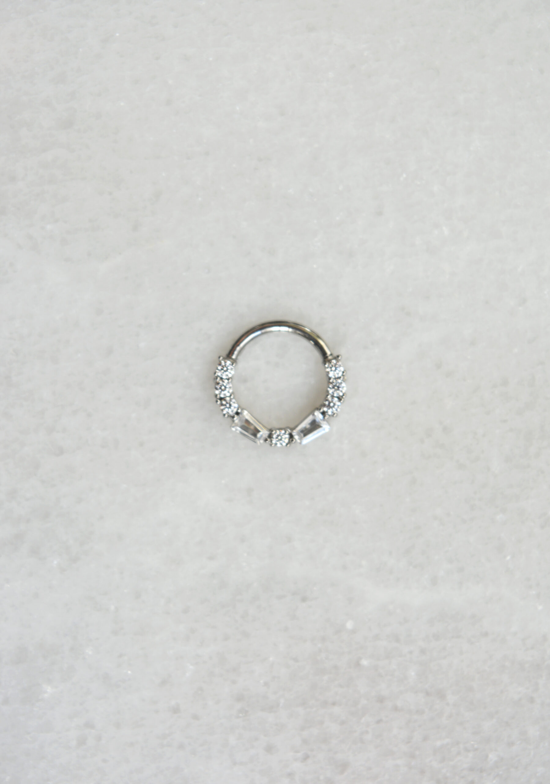 ANNEAU PIERCING ZIRCONIUM NOMBRIL