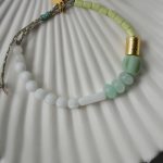 bracelet ajustable perles recyclées verre blanche vert mint opaline vert citron